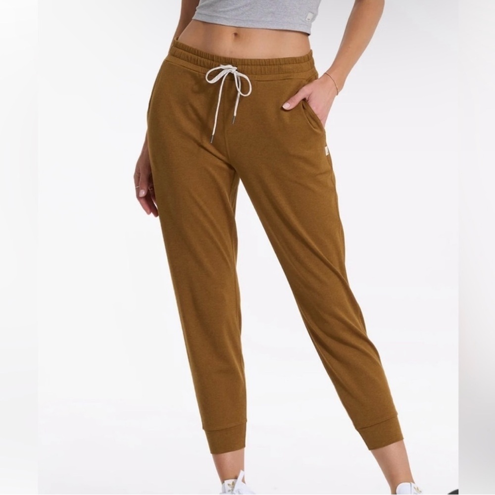 Vuori Performance Jogger